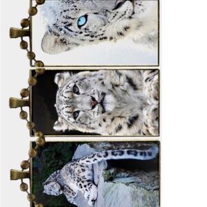 SNOW LEOPARD PENDANTS